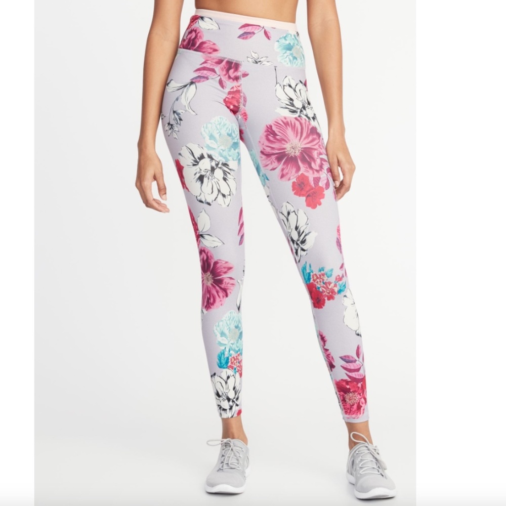 Old Navy Active XXL Tall Lavender Floral Leggings
